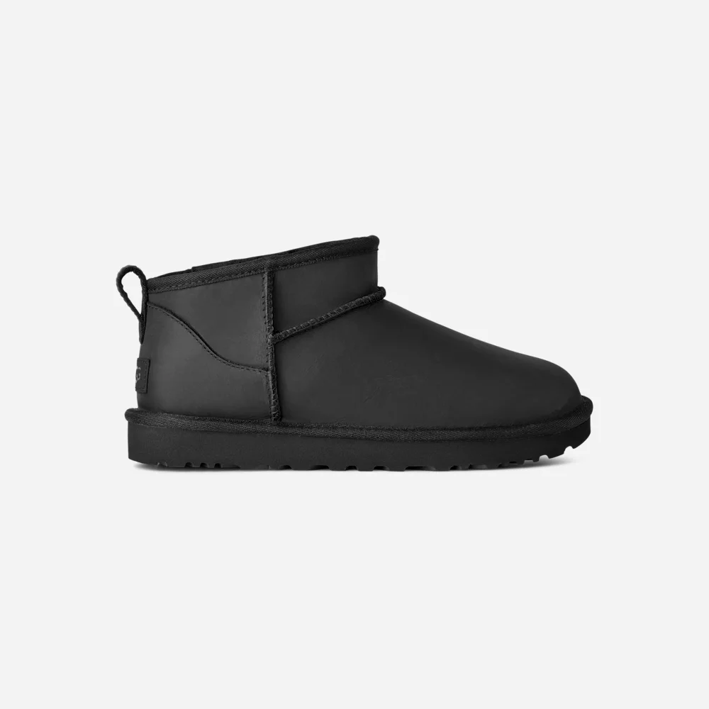 Botte Classic Ultra Mini en cuir Black