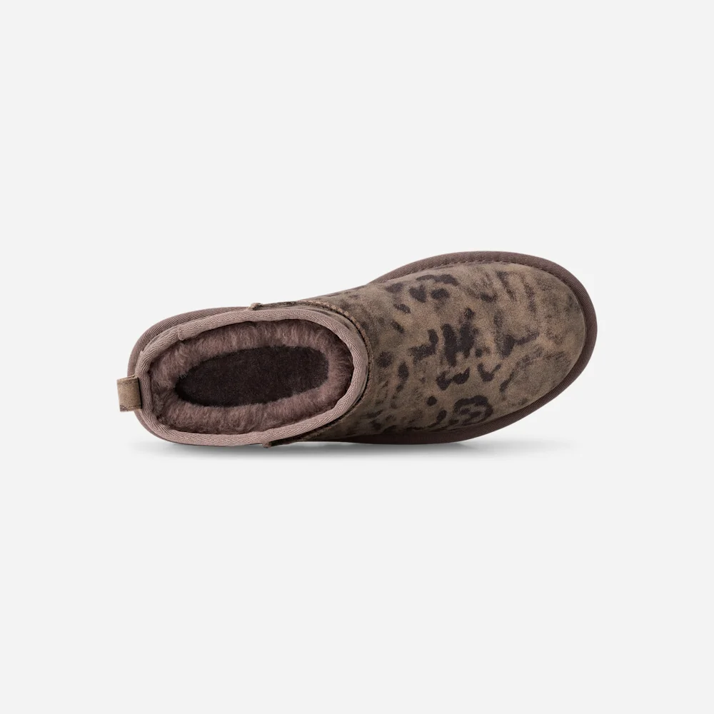 Classic Ultra Mini Spotted Boot Chestnut vue 6
